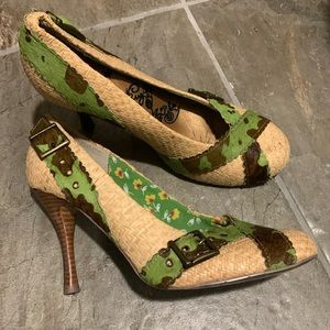 Naughty monkey size 9 heels. Excellent condition.